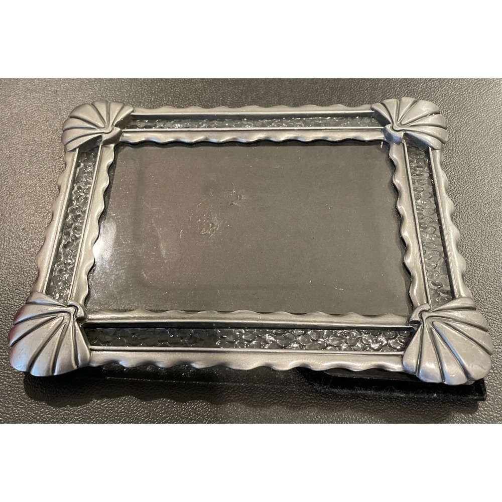 Fetco Seashell Silver Pewter‎ Picture Frame Stain Glass Accents 5" X 3.5" Beach